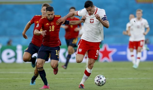 Жорди Альба в матче против Польши, Getty Images