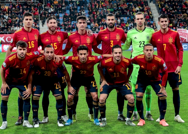 Сборная Испании перед матчем с Мальтой, Selección Española de Fútbol
