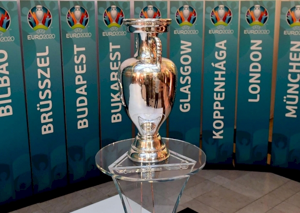 Трофей чемпионата Европы, фото УЕФА